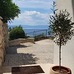 Divine View Apartma Apartamento *