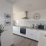 Divine View Apartma *