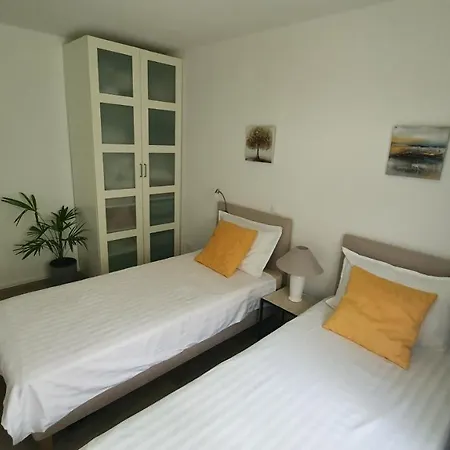 Divine View Apartma Apartament