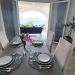 Divine View Apartma * Njivice