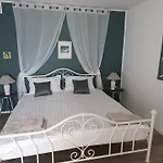 Διαμέρισμα Divine View Apartma *