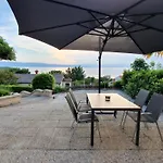 Διαμέρισμα Divine View Apartma *