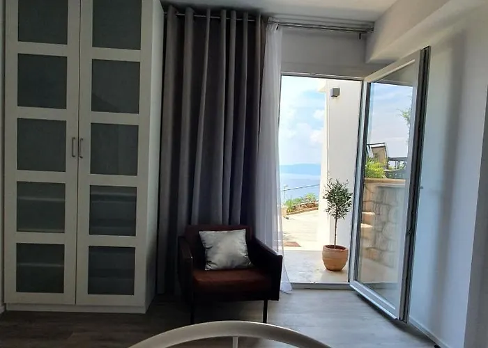 Divine View Apartma Lägenhet