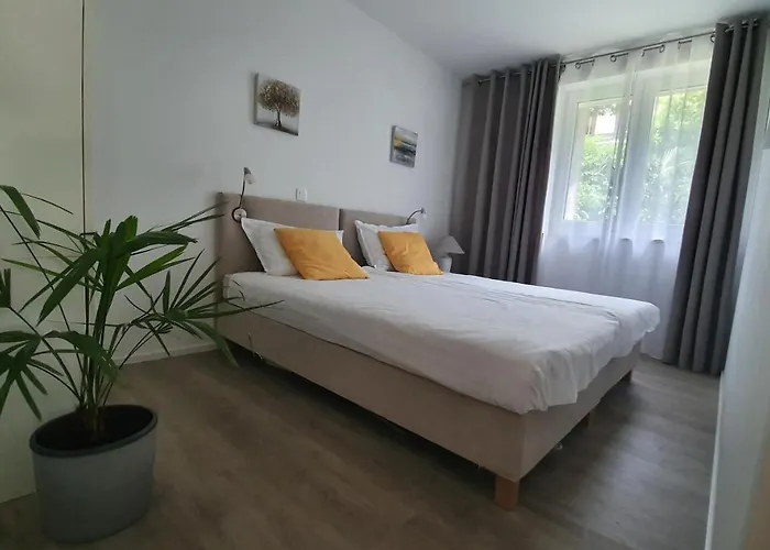 Lägenhet Divine View Apartma
